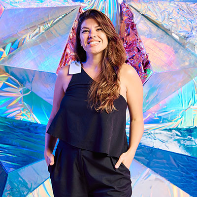 La intérprete directora