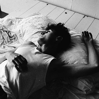 Tras la superficie director