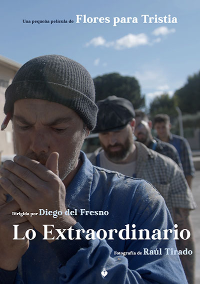Lo Extraordinario poster