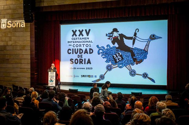 Sección Oficial a Concurso